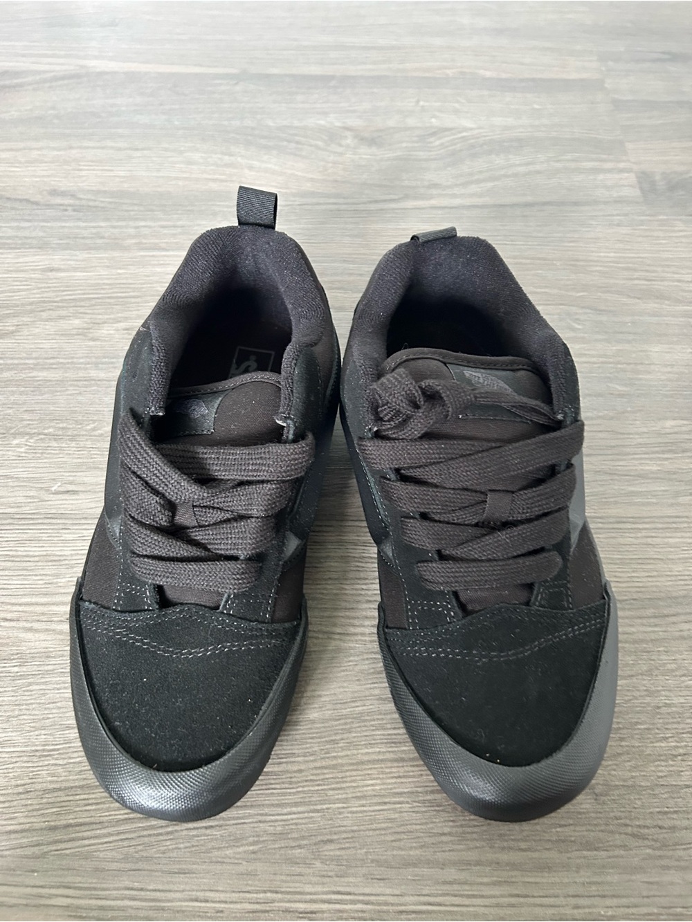 NWOT Vans Knu Skool Skate Shoes Black on Black Chunky Sneaker - Picture 2 of 4